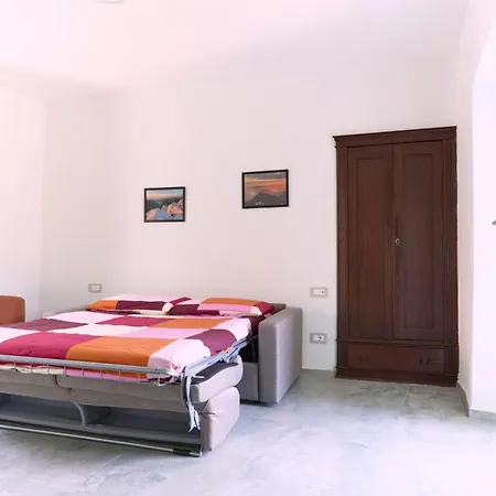 La Casa Del Viandante Апартаменты Льерна